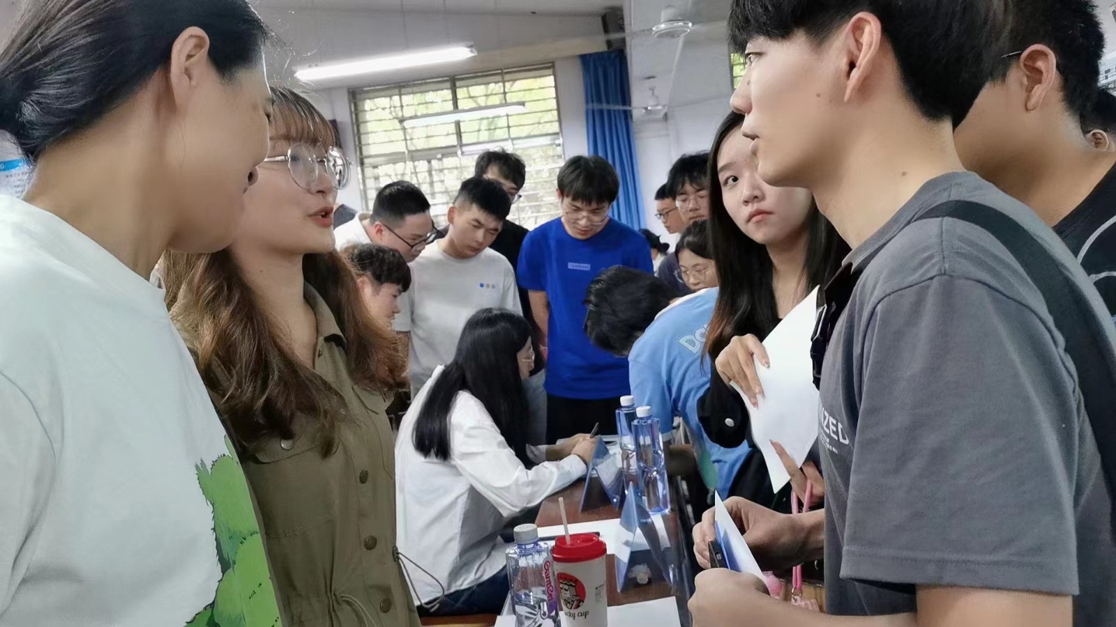 1695343976743936.jpg 1695343976743936.jpg